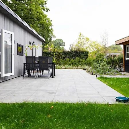 Luxe Vakantiechalet Met Royale Tuin Op De Veluwe Chalet *